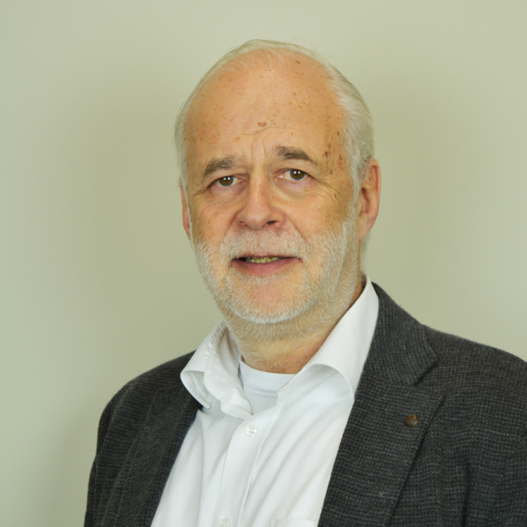 Harry Dekker directeur STEK